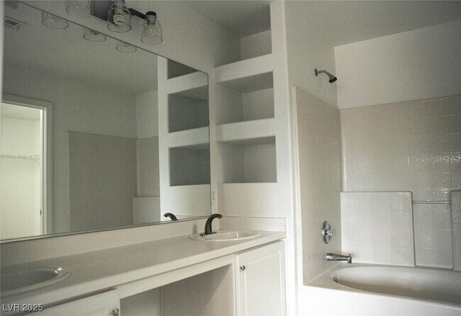 Building Photo - 3438 Blue Ash Ln