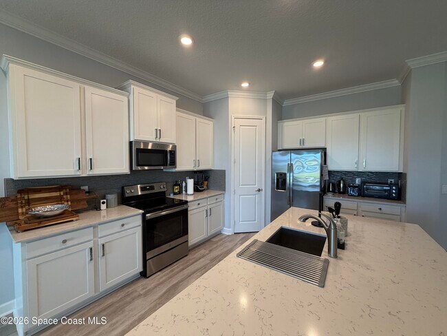 Building Photo - 2371 Caravan Pl