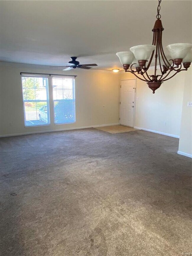 Building Photo - 3111 Capri Way