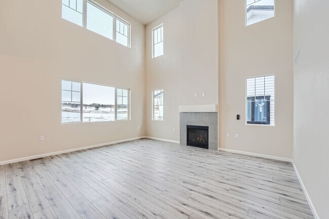 Building Photo - Welcome to Modern Luxury in Louisville, CO-Available December 10!