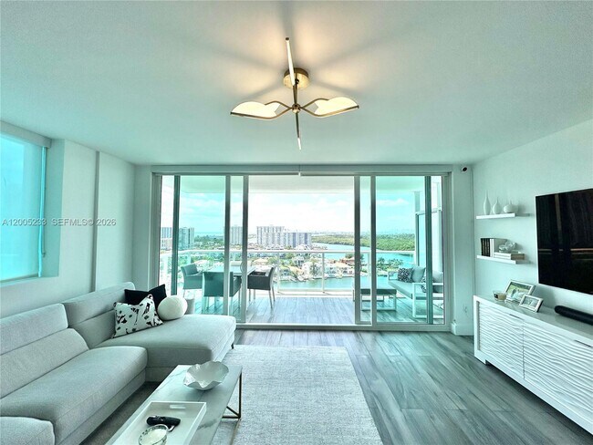 Building Photo - 400 Sunny Isles Blvd