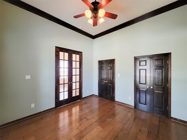 Building Photo - 18419 E Morgans Bend Dr