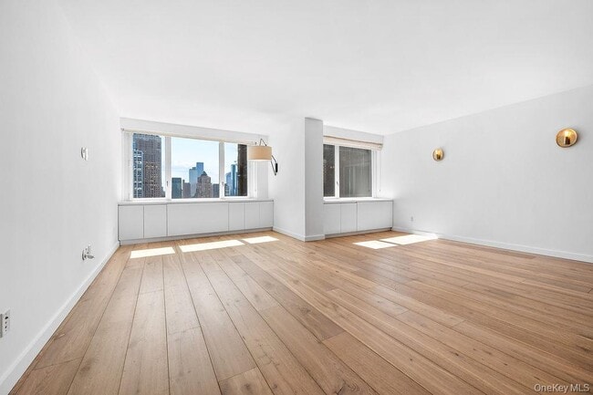 Building Photo - 322 W 57th St