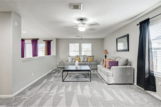 Building Photo - 4807 Schiller Park Ln