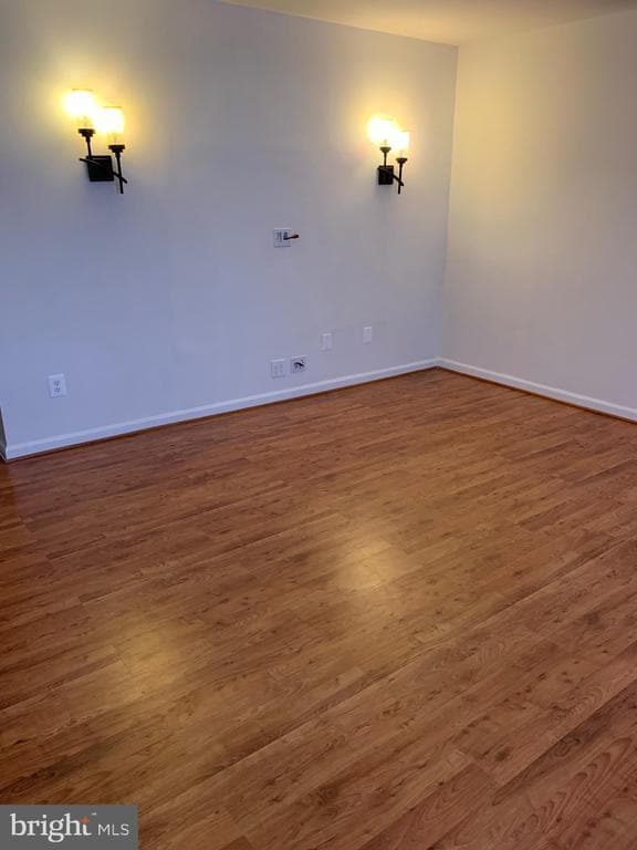 Building Photo - 43506 Postrail Square