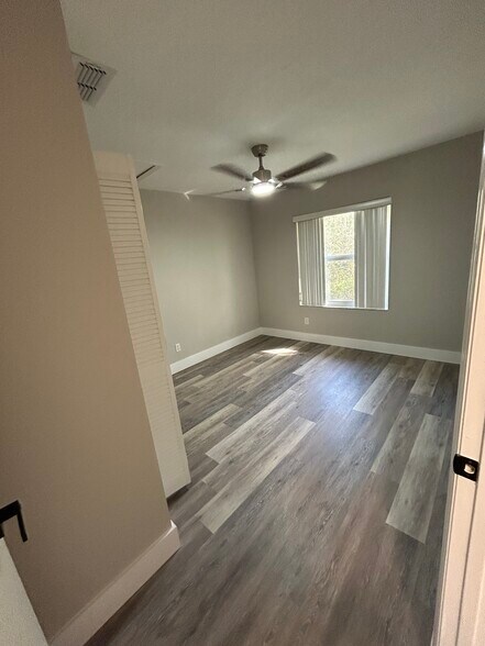 Building Photo - 1601 Big Tree Rd