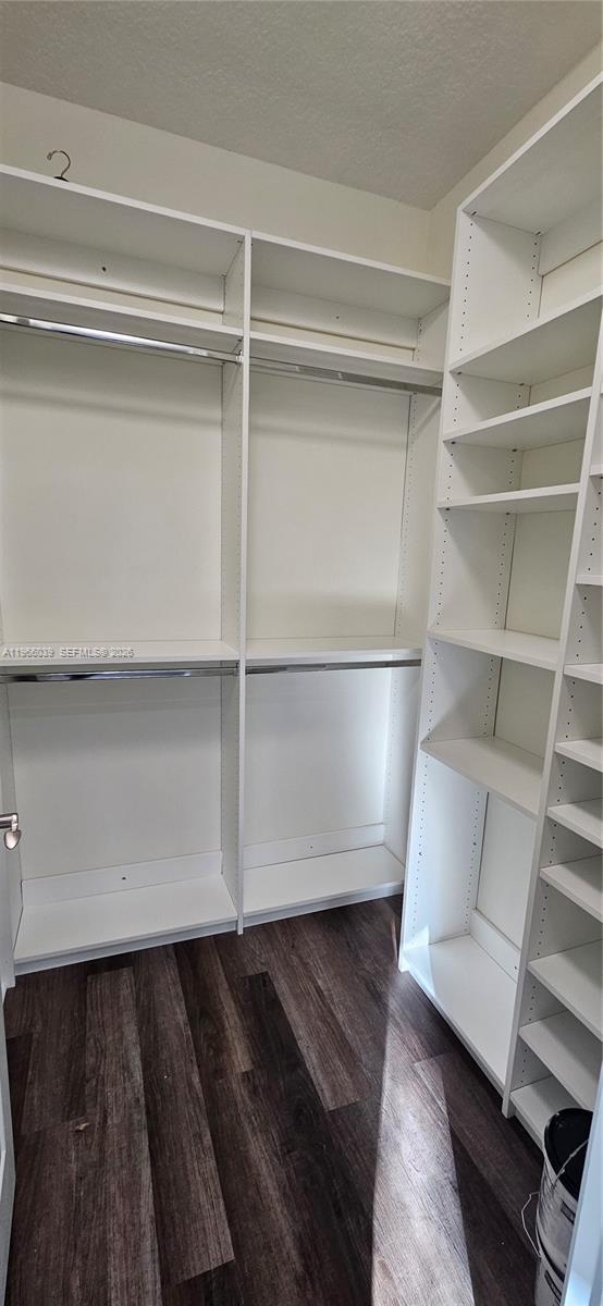 Building Photo - 8175 Lost Creek Ln