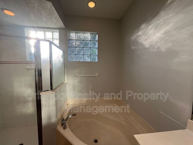 Building Photo - 4907 Blackburn Ct