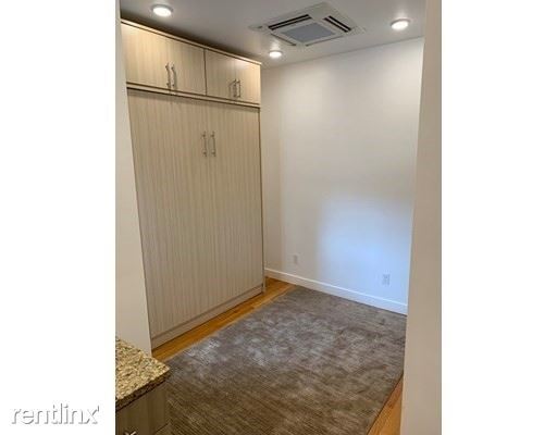 Building Photo - Studio, 1 bath Condo - 16 5th St 17 Unit 17
