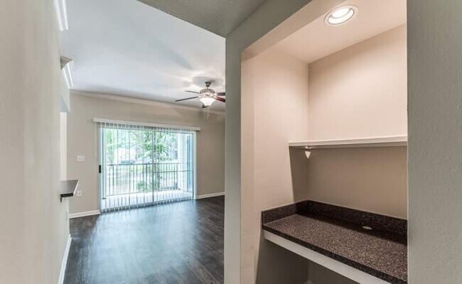 Building Photo - 2 bedroom in Cypress TX 77429