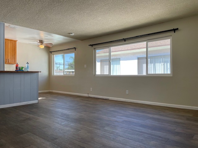 Building Photo - 2107 Earl Ave