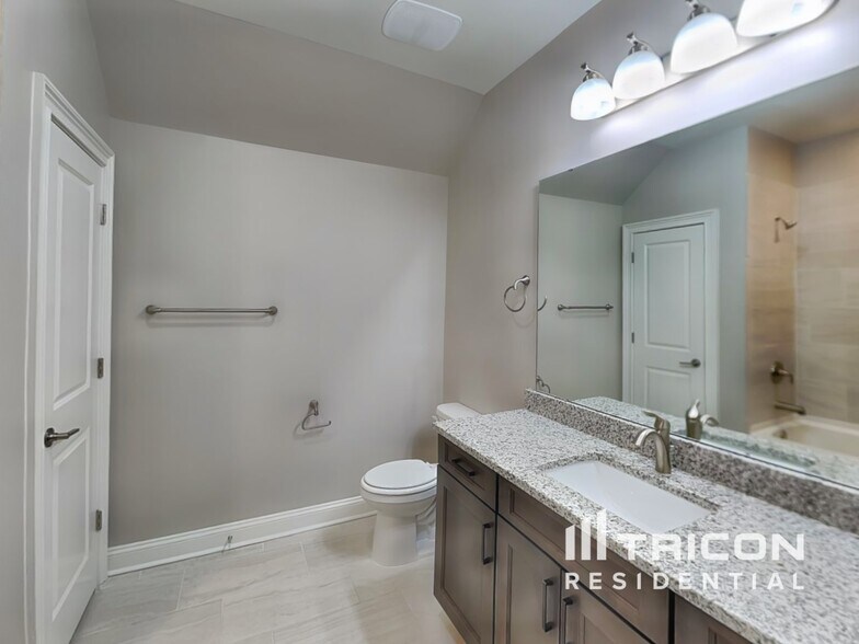 Building Photo - 3011 Laney Pond Rd