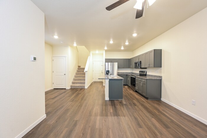 Building Photo - 13470 Oneida Ln