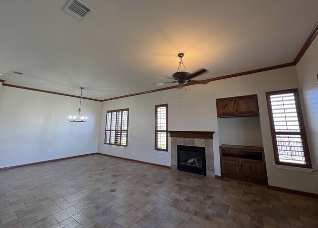 Building Photo - 106 Morning Glory Cir