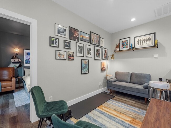 Building Photo - 2222 Wavell St