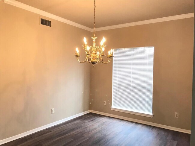 Building Photo - 835 Prairie Brook Ct