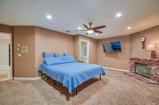 Building Photo - 7380 Live Oak Dr