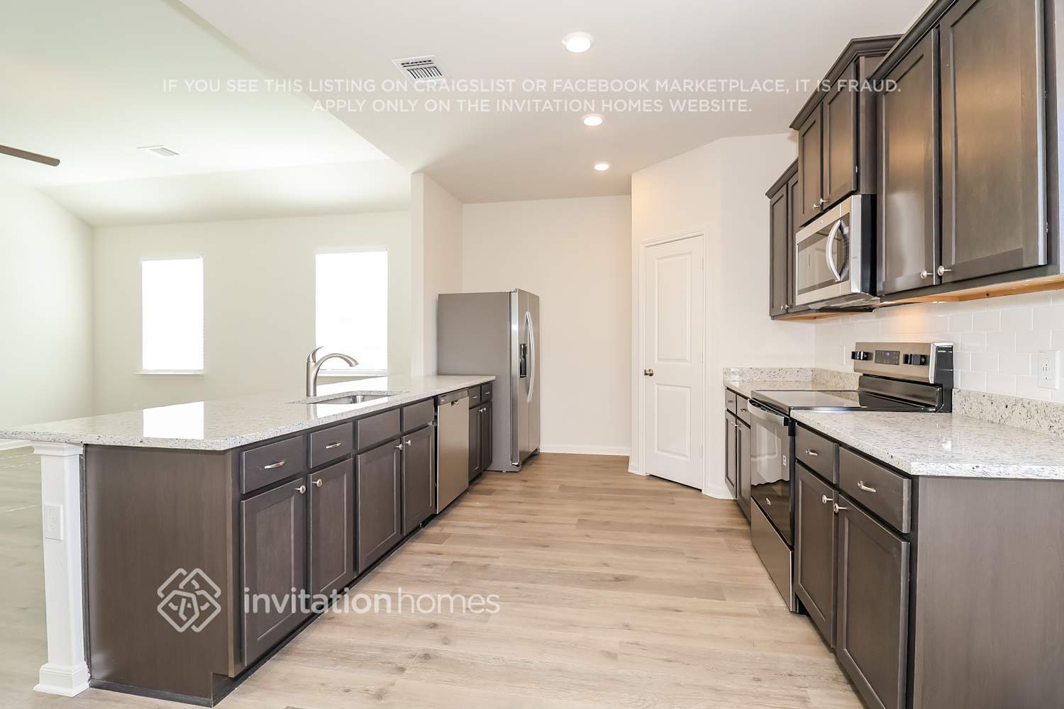 Building Photo - 1345 Wind Drift Wy