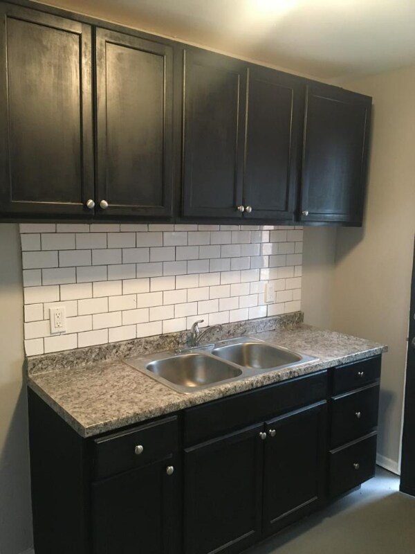 Building Photo - 818 Laurel St