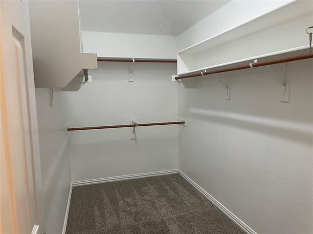 Building Photo - 421 Brighton St