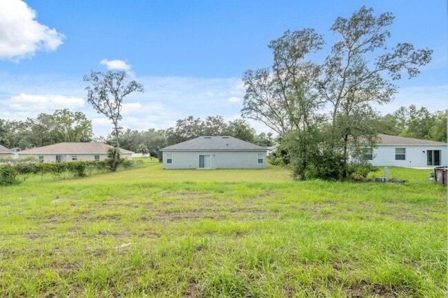 Building Photo - 14152 SW 44th Ave