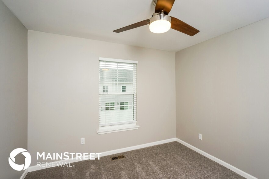 Building Photo - 2061 Paddle Wheel Dr