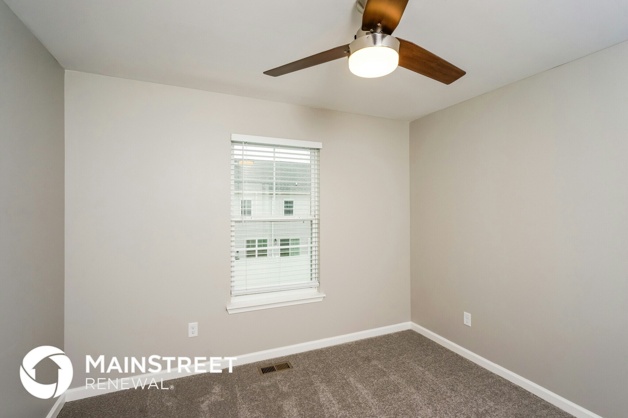 Building Photo - 2061 Paddle Wheel Dr
