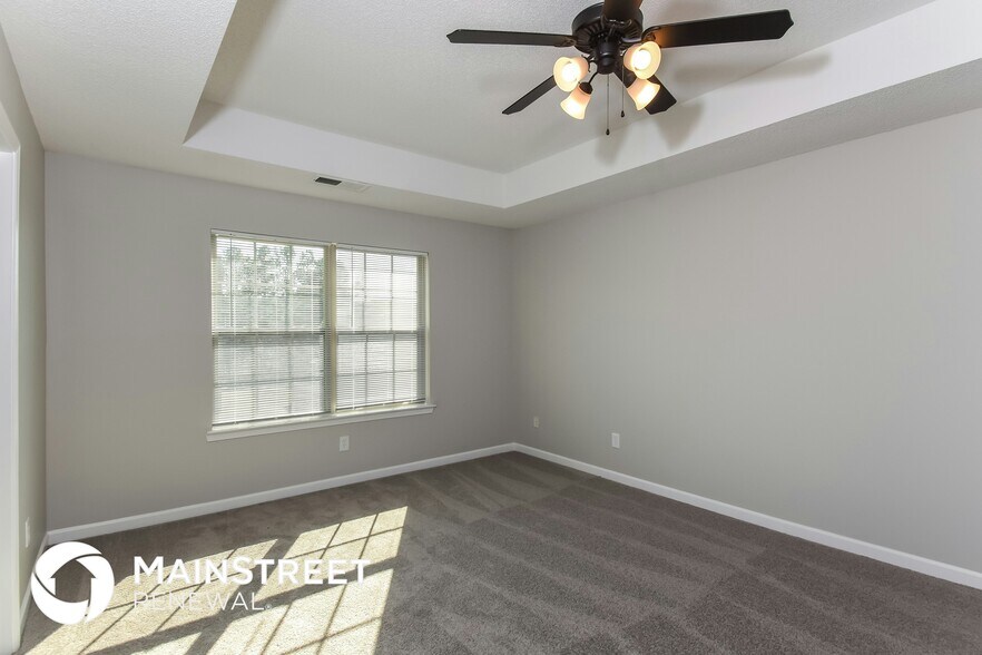 Building Photo - 35 Hamilton Blvd NW