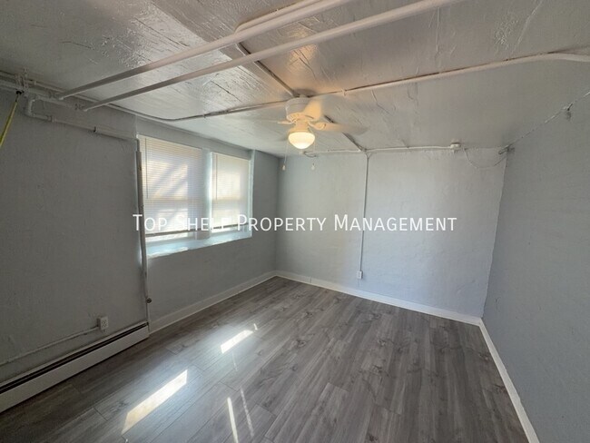 Building Photo - 3103 Grand Ave