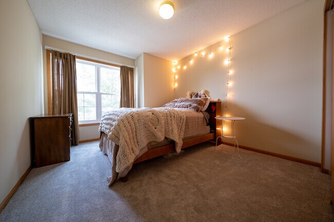 Building Photo - 15715 Fremont Way