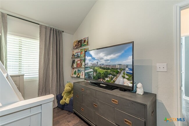 Building Photo - 2745 Ridge Forest Dr