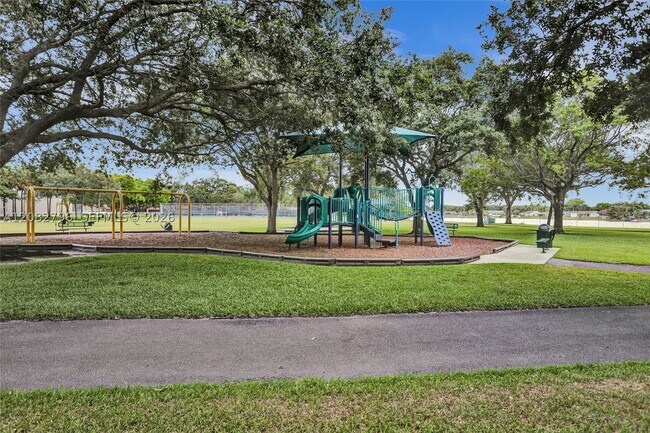 Building Photo - 11525 SW 54th St