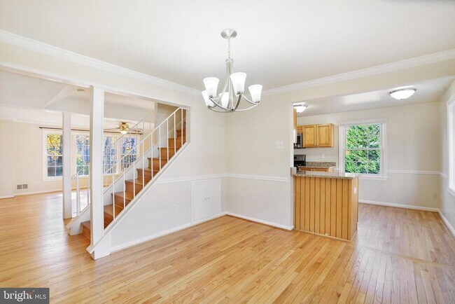 Building Photo - 4339 Cedarlake Ct