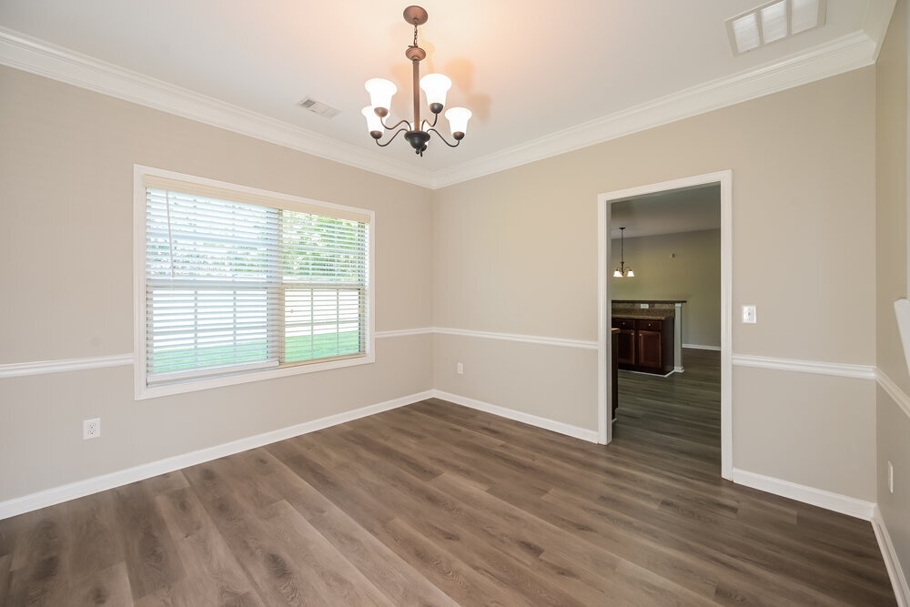 Building Photo - 2048 Woodland Brook Dr