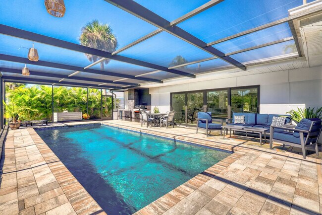 Building Photo - 106 Playmore Dr