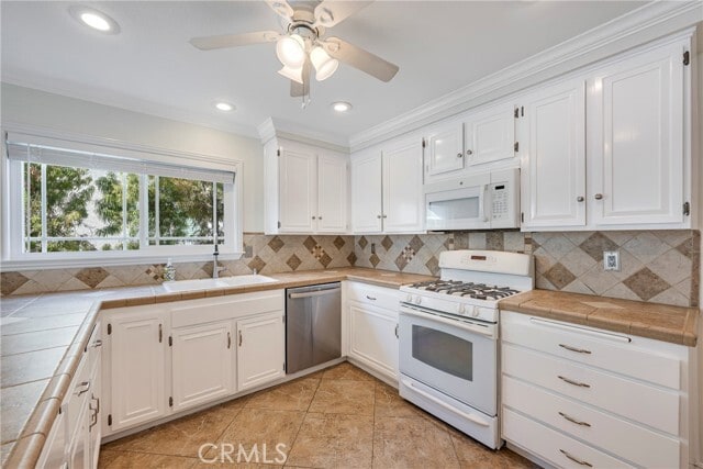 Building Photo - 5351 Westmoreland Dr
