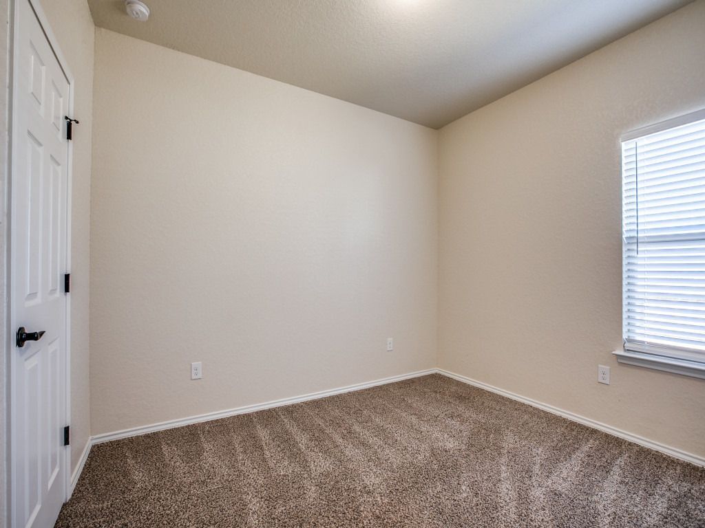 Building Photo - 6210 Katy Star