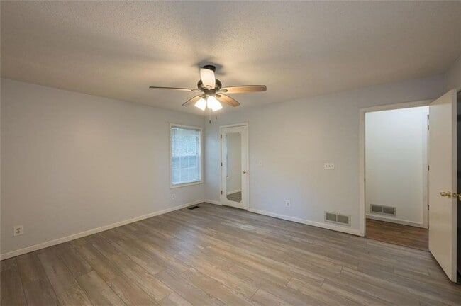 Building Photo - 3086 Cynthia Ct