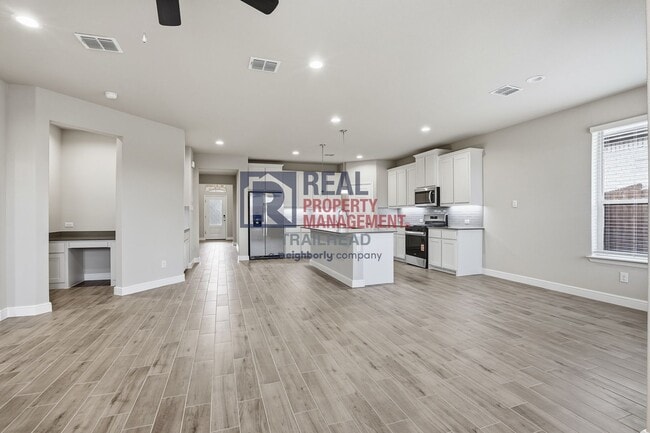 Building Photo - Thoughtfully Arranged Single-Story Home with Open Living