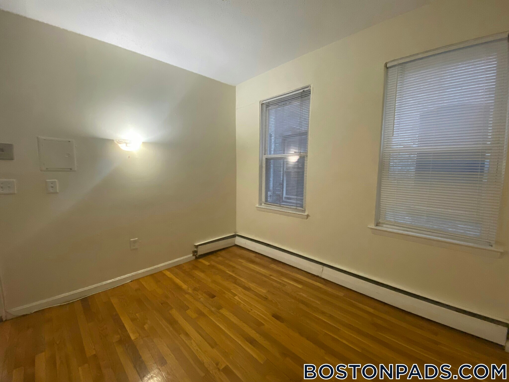 Building Photo - 51 S Huntington Ave