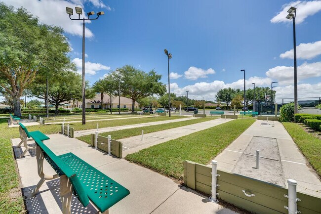 Building Photo - 15870 SW 16th Avenue Rd