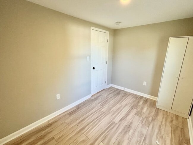 Building Photo - Fully Renovated 2 Bedroom Home in Prime Huntsville Location! AVAILABLE LATE JUNE!