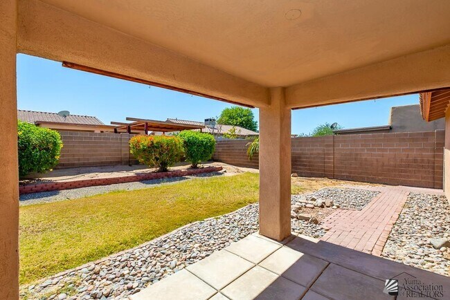 Building Photo - 11149 E 26th St