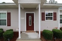 Building Photo - 348 Moss Creek Ln