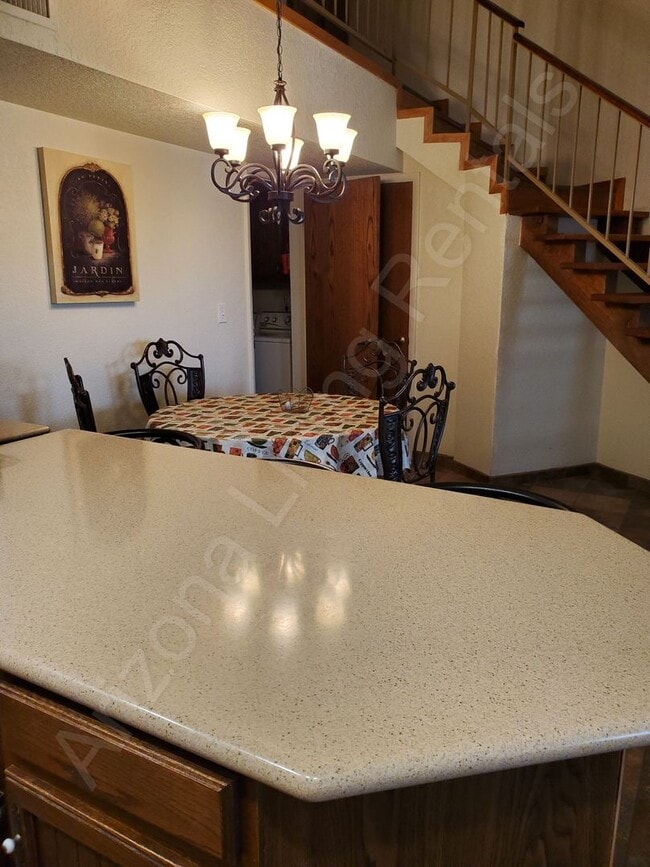 Building Photo - FURNISHED WITH POOL JANUARY - MARCH 2026