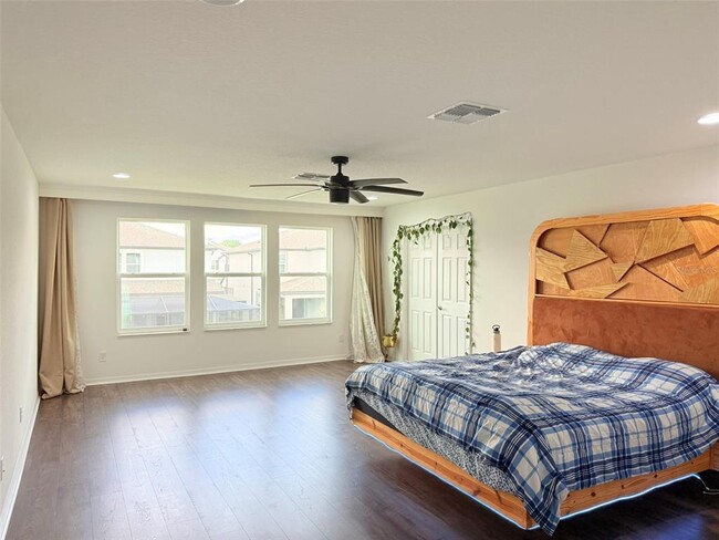 Building Photo - 11131 Sundrift Dr