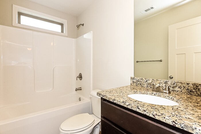 Building Photo - 1024 Allegiance Dr