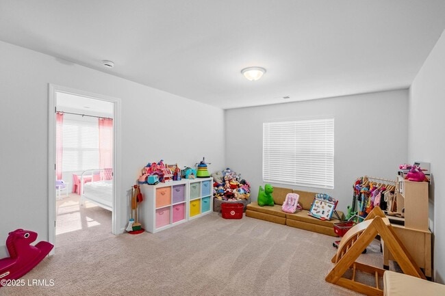 Building Photo - 95 Chestnut St