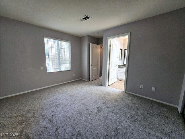 Building Photo - 9325 W Desert Inn Rd