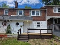 Building Photo - 17 Paynter Dr